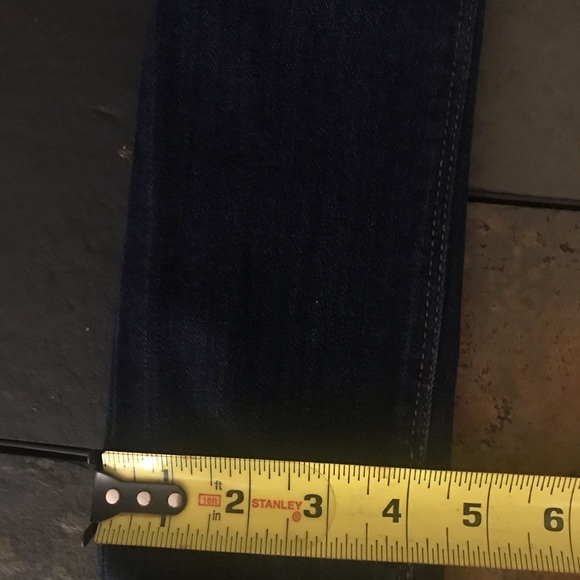 Mid Rise Floral Embroidered Dark Jean Leggings - Picture 11 of 12